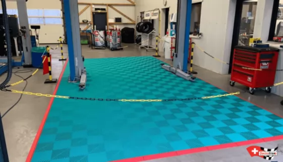 Bodenplatten für Werkstatt