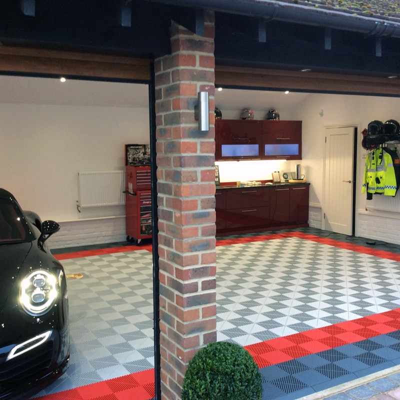 Garagenboden mit Klicksystem – SWISSTRAX