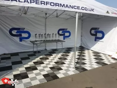 Motorsport Paddockboden bei Rennsportstand