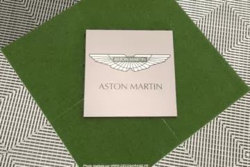 logo-aston-martin-boden-garage-swisstrax